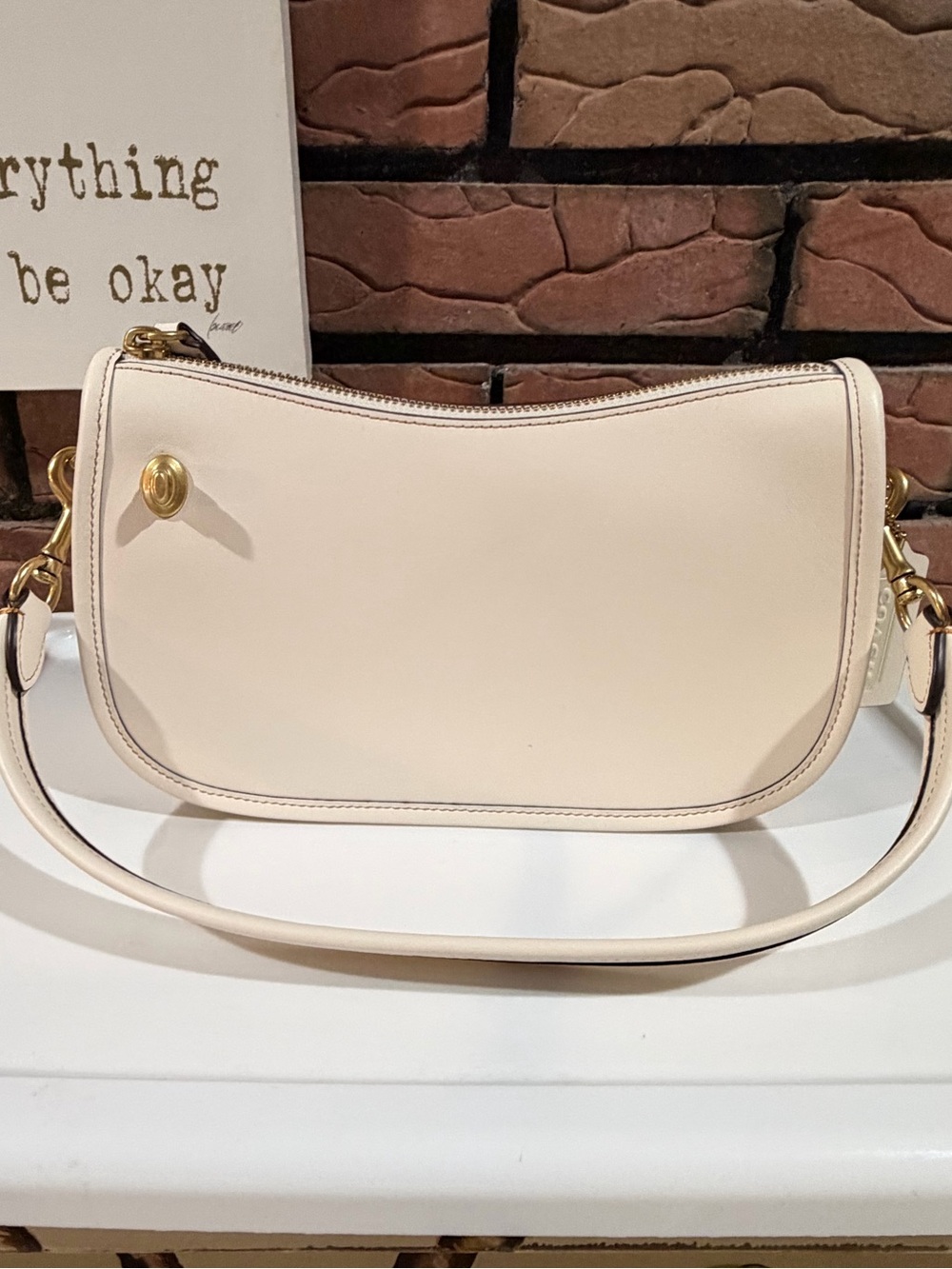Coach Swinger Bag Designer Crossbody - Picture 12 of 16